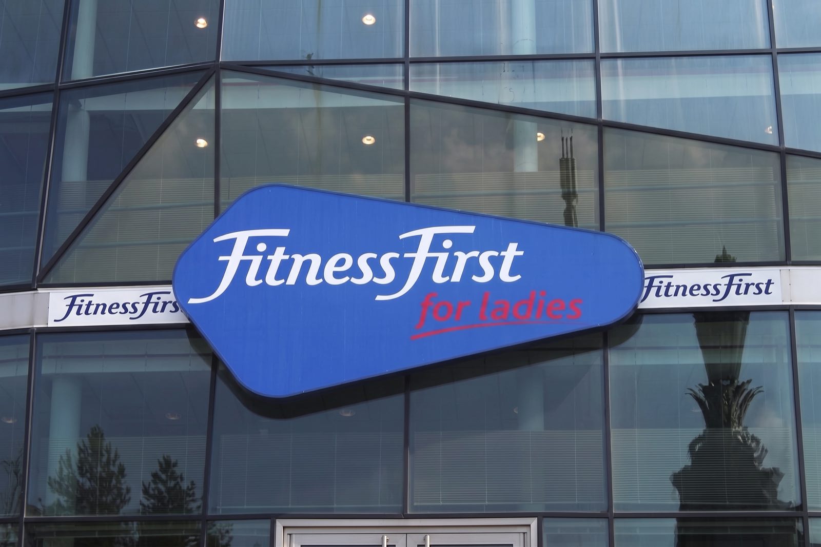 Leuchttransparent von bohn für Fitness First